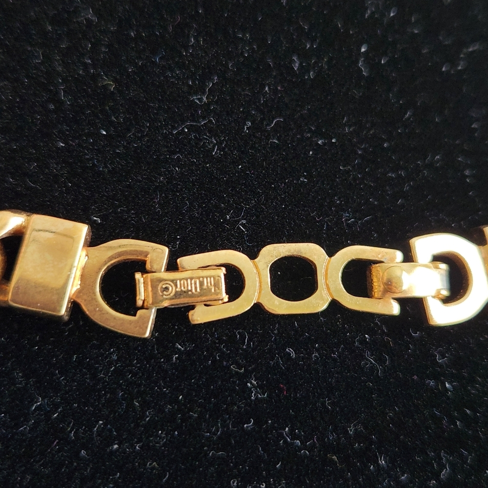 RELISTED - Picture 3 of 5